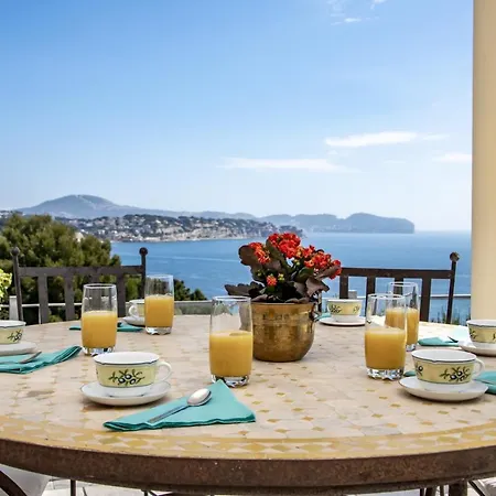 Villa Guzman - Raphael *