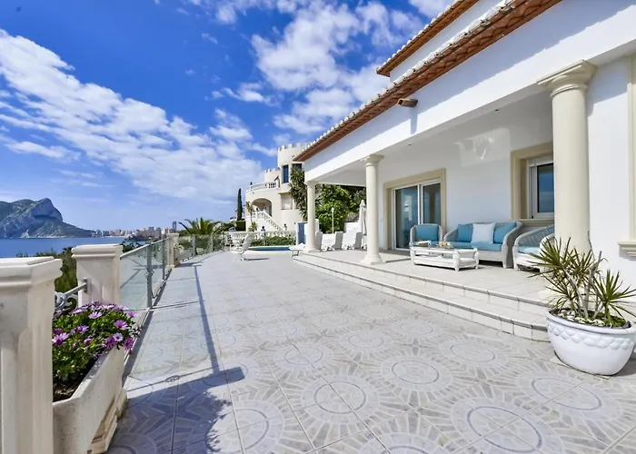 Villa Guzman - Raphael